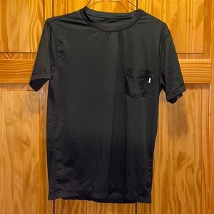 Vuori workout t-shirt